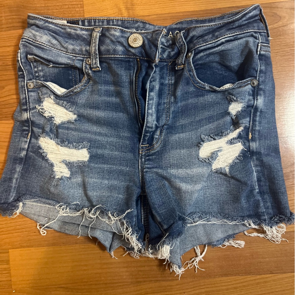 American Eagle women’s shorts size 6